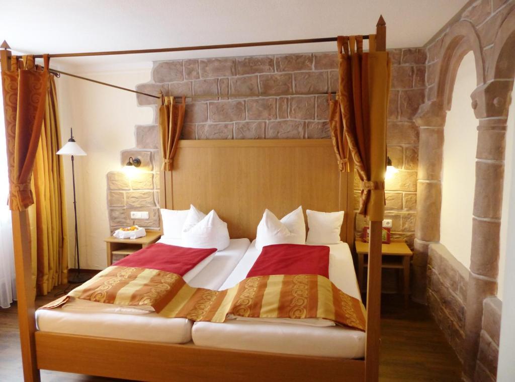 Grimmelshausen Hotel Gelnhausen Bilik gambar